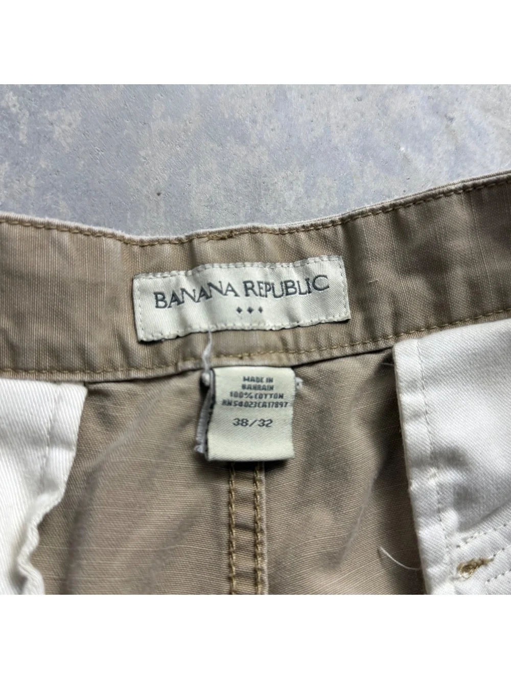 Y2K VTG Banana Republic Baggy Cargo Pants Sz. 38X32 (Fits 38X29) Khaki Wide Leg